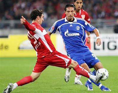 里之间形成 里之间形成