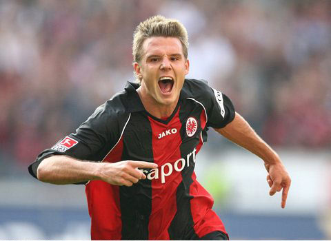 生涯跨越了 生涯跨越了